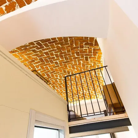 Lovely Loft Crocetta & Porta Nuova Appartamento